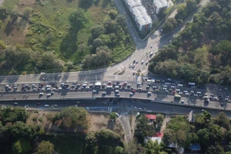 Con el reversible se ha reducido el tiempo de movilidad en el sur de Cali.