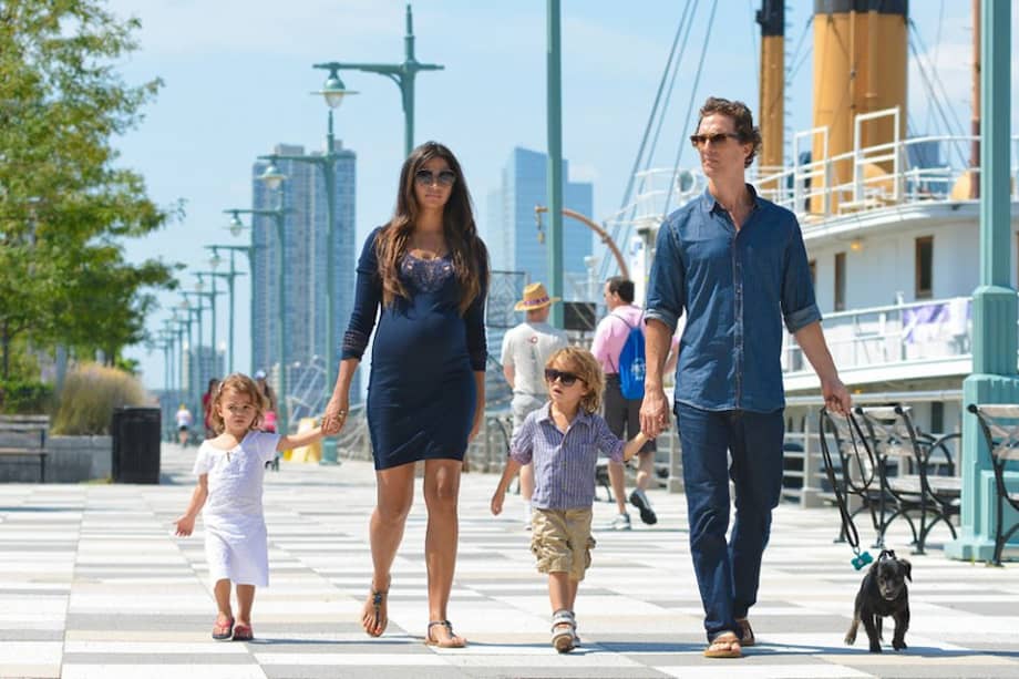 Matthew McConaughey y Camila Alves, durante el último embarazo de la modelo. / Bang Showbiz