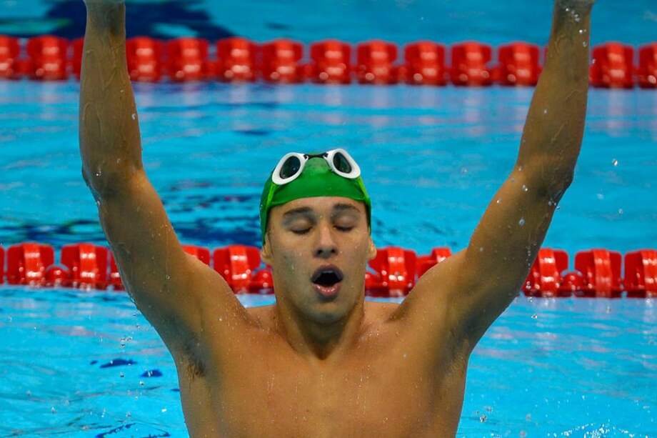 Chad le Clos le ganó a Phelps el oro olímpico en 200 m mariposa