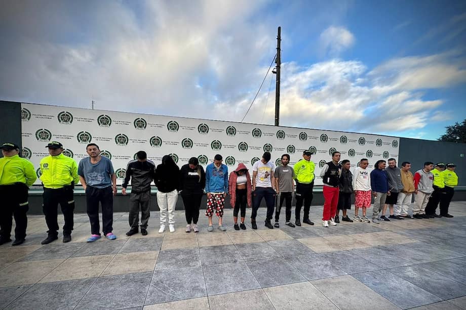 19 hombres y 3 mujeres de nacionalidad colombiana, dedicados al tráfico, fabricación o porte de estupefacientes en las localidades de Usaquén y San Cristóbal.