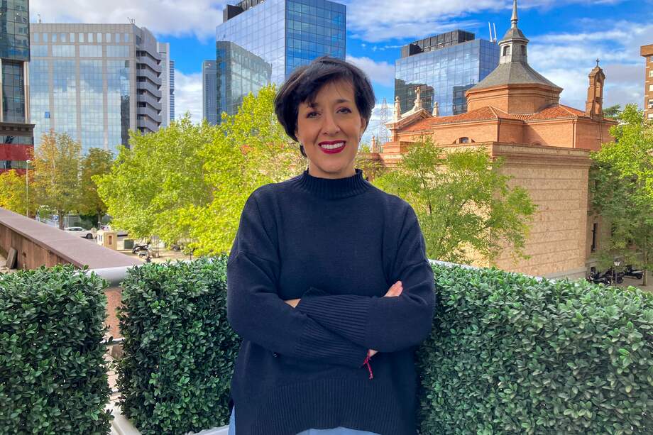 En sus escritos, María Fernanda Heredia trabaja temáticas conflictivas como el divorcio, la migración forzada, el bullying y la violencia sexual.