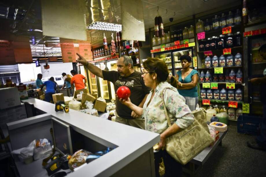 Venezolanos necesitan 5,7 salarios mínimos para la "canasta básica": ONG