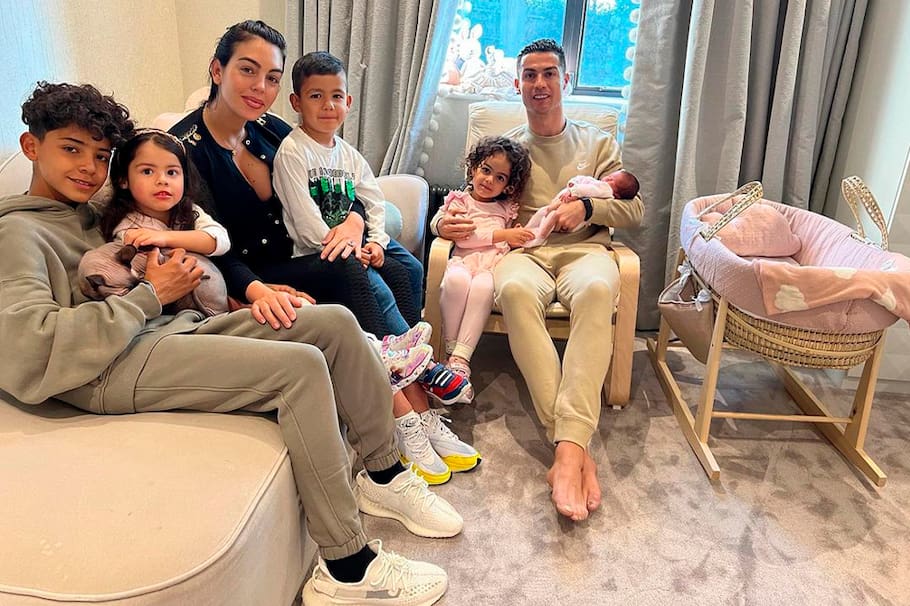 Fotos: Georgina Rodríguez confirmó el nombre de su hija. Este es su significado