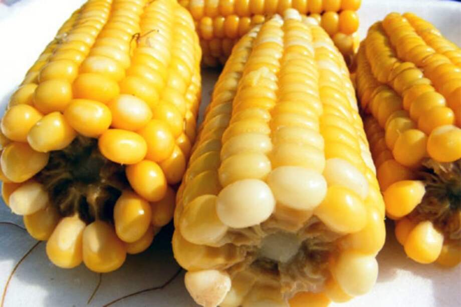 Arroz y maíz serán importados para evitar incremento de precios.