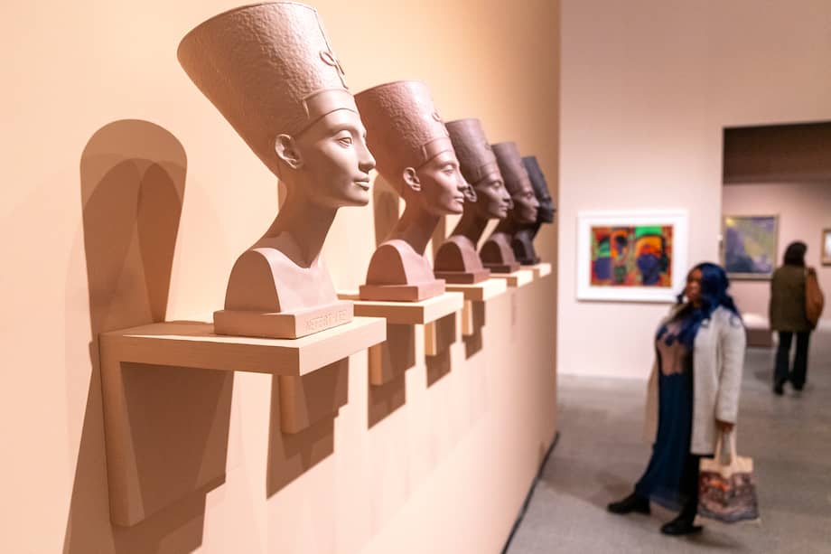 La exhibición, que tiene la escultura de Armia Khalil, estará disponible hasta el 17 de febrero en el Met de Nueva York.