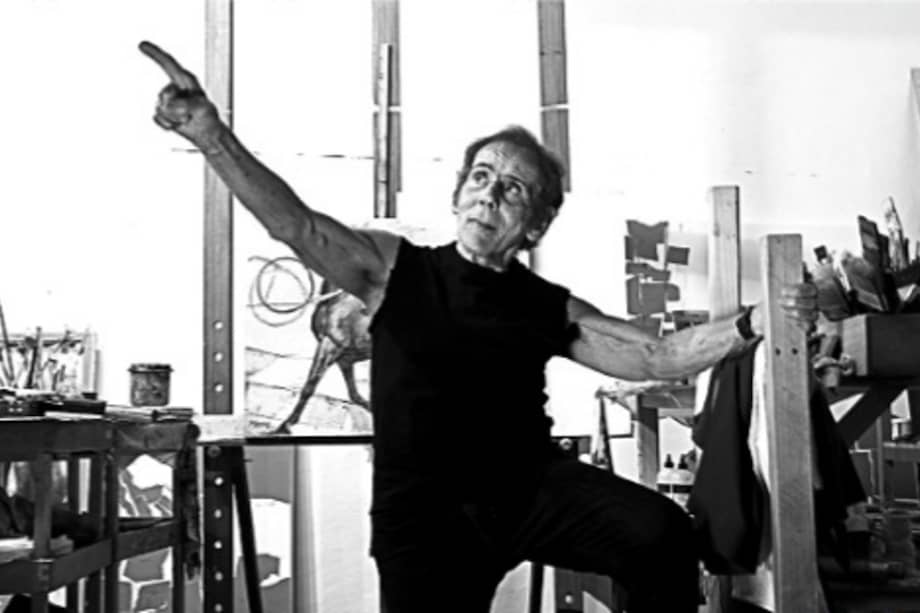 David Manzur es un destacado artista colombiano nacido el 14 de diciembre de 1929 en Neira, Caldas. Su obra abarca una amplia gama de estilos y temáticas, influenciadas por sus experiencias de vida y su formación artística. A lo largo de su carrera, Manzur ha dejado un legado significativo en el arte colombiano y ha sido reconocido tanto a nivel nacional como internacional.