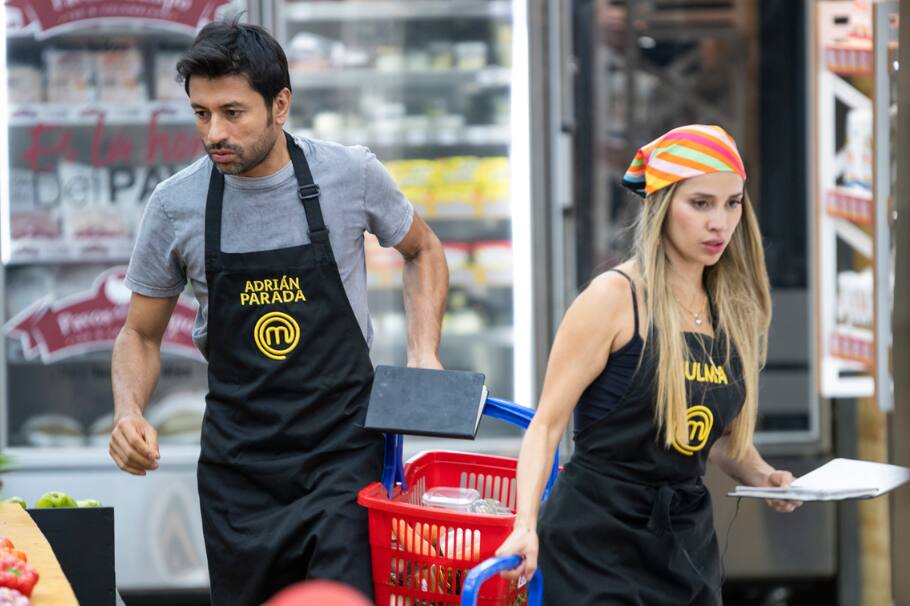 En el último capítulo de 'MasterChef' cuatro famosos fueron castigados por una cebolla. Acá te contamos qué fue lo que pasó.