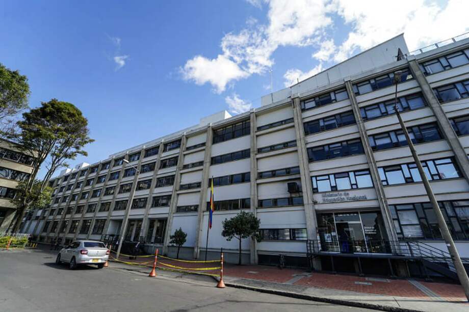 El ministerio adoptó la medida de vigilancia especial a través de la resolución 5766.Foto tomada de www.mineducacion.gov.co