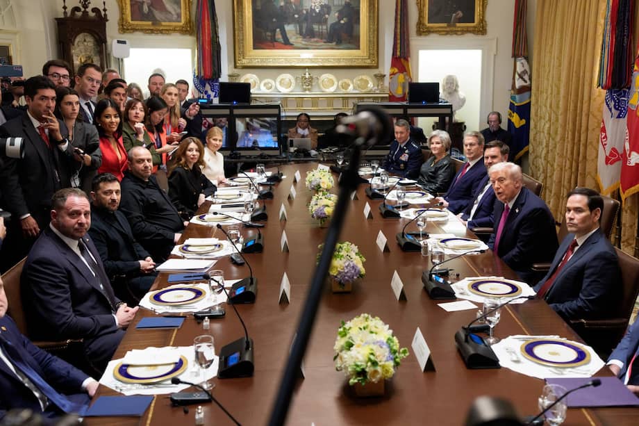 Trump y Zelenski se reúnen en la Casa Blanca para tratar un acuerdo de paz sobre la guerra en Ucrania.