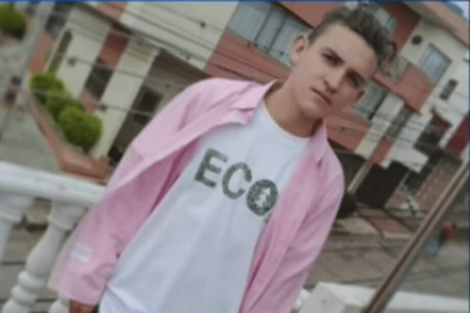 Nicolás Aranda Muñoz, estudiante de Ingienería Civil arrollado por el bus intermunicipal. / Noticias Caracol