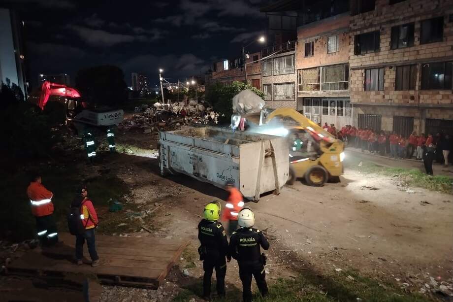 Jornada de recolección de residuos en la ronda del río Fucha, en Kennedy