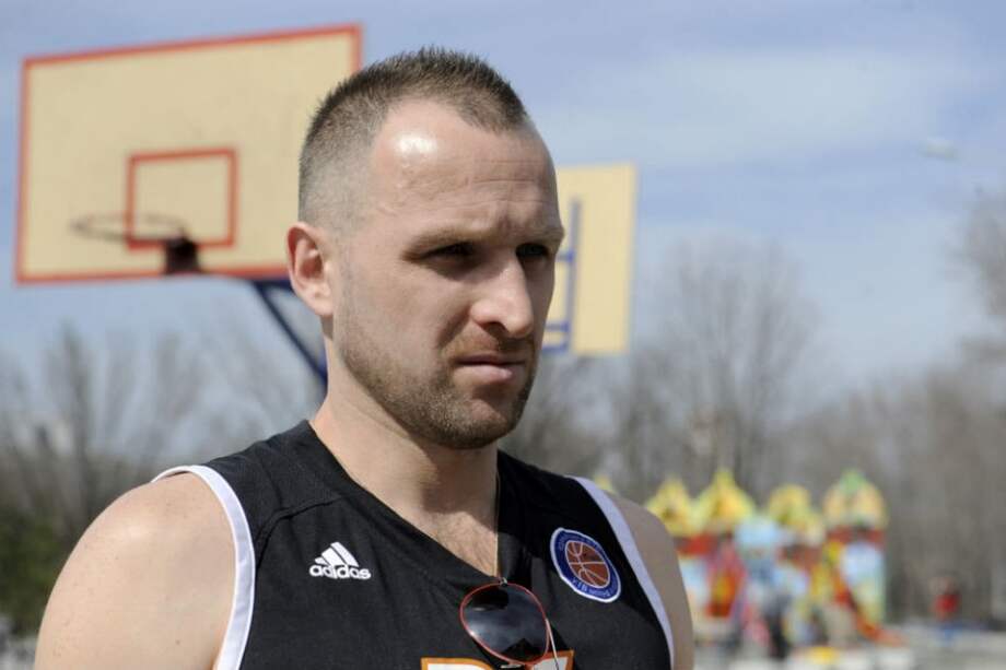 Oleg Golovin, basquetbolista que está entrenando de cara a la Euroliga 2015. Foto: Alexander Gayuk, AFP