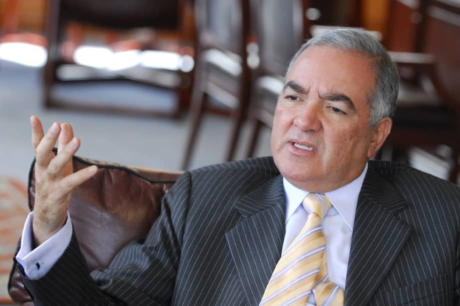 El Contralor General, Edgardo Maya, expresa que el quinto Informe de Monitoreo y Seguimiento a la Ley de Víctimas es el mismo de años anteriores. / Archivo particular.