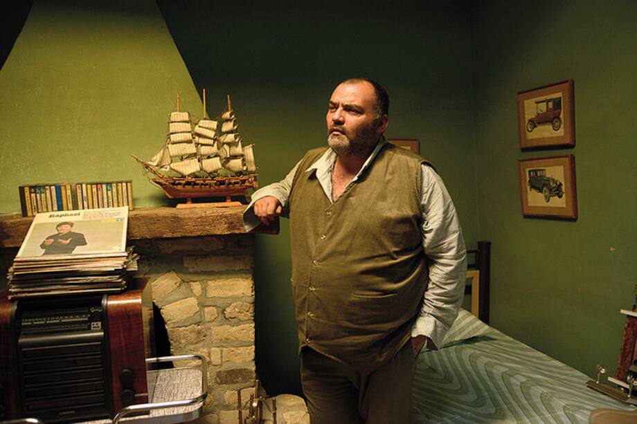 ¿Qué pasó en la casa de don Carlos mientras se tomaban el Palacio de Justicia?