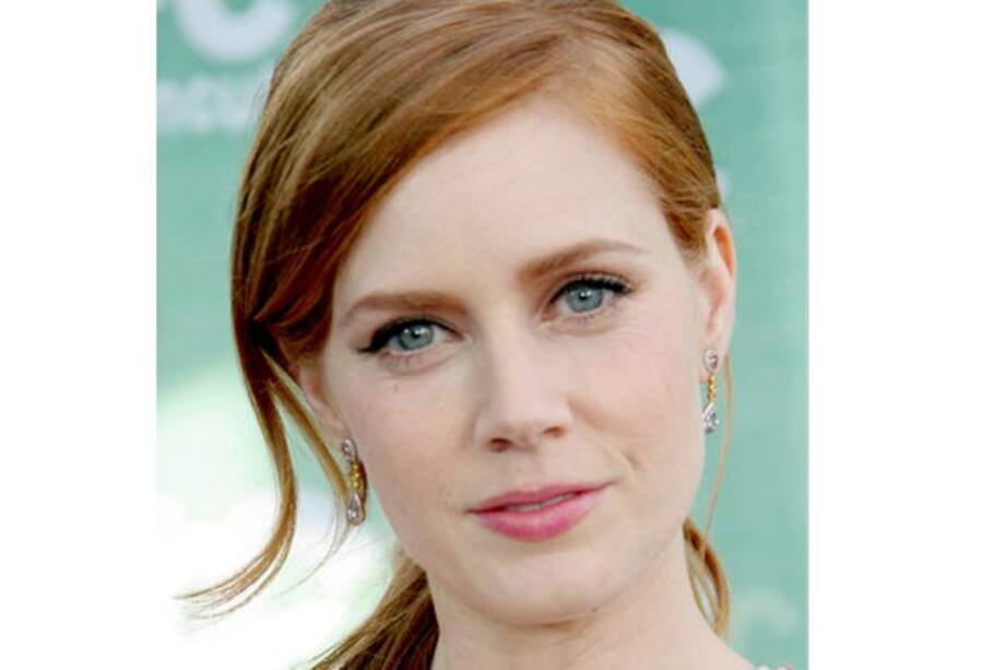 Amy Adams dio a luz una niña