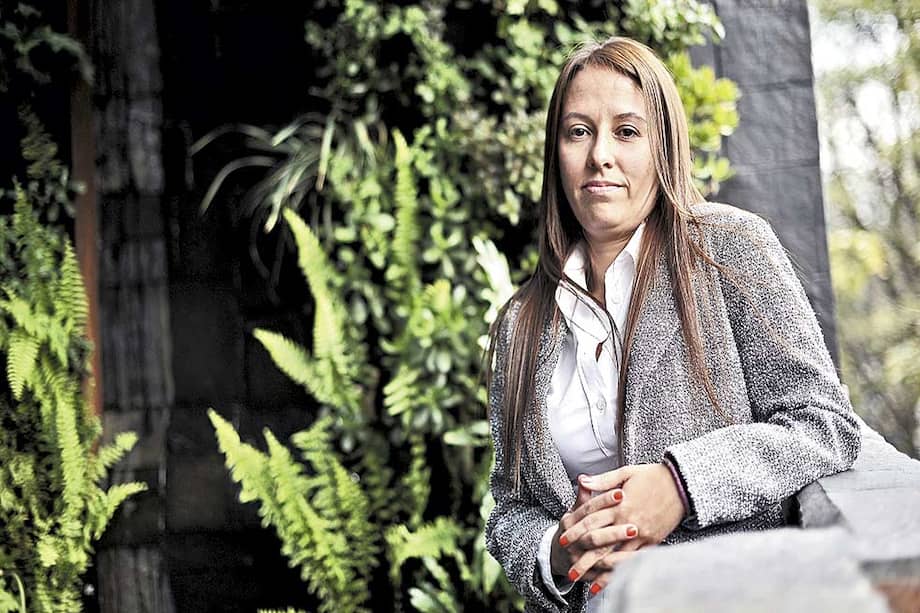 Isabel Fernanda del Río Maya tiene 35 años y busca reivindicar los derechos de su hijo, cuyo padre dice que es Hernán Darío Gómez. / Fotos: Óscar Pérez