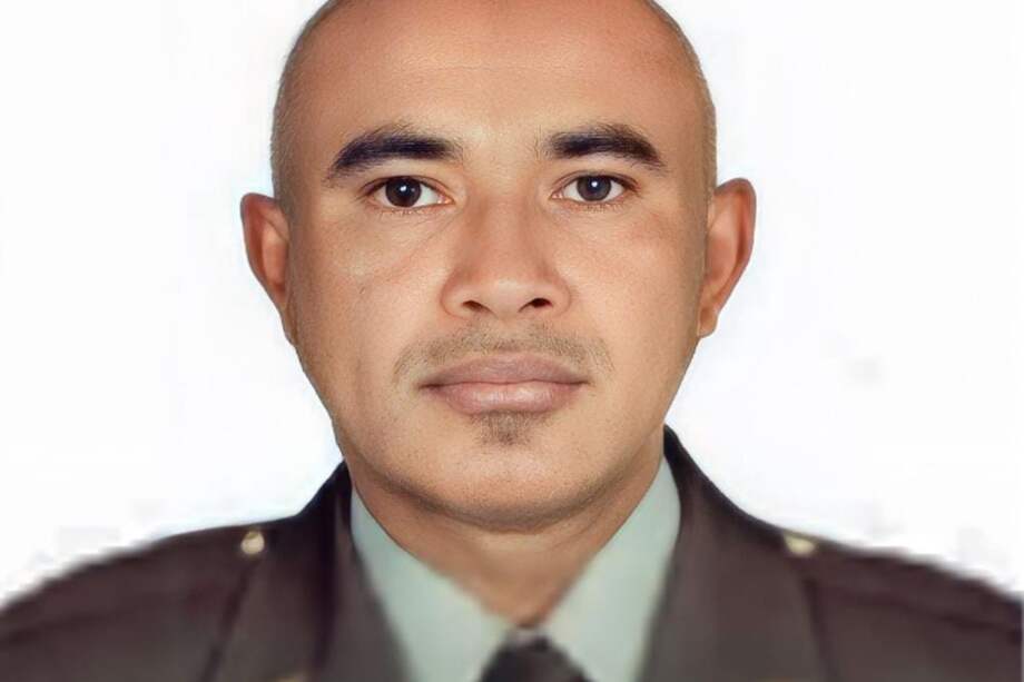Subintendente Aníbal José Toscano Benítez.