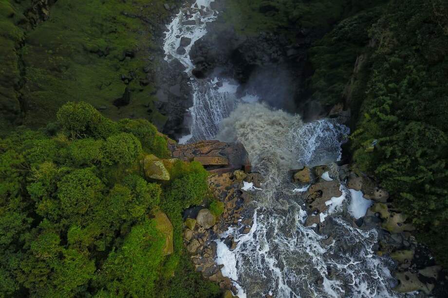 De continuar las fuertes precipitaciones, se podrá prologar la apertura de las compuertas en las próximas horas.