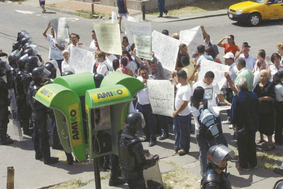 Consulta minera en Piedras