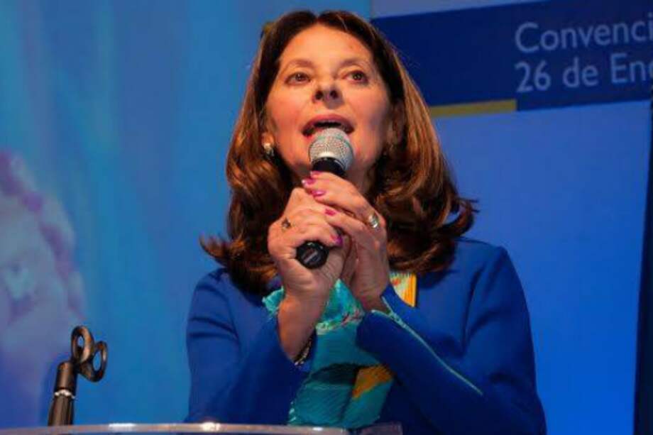 Rebelión de bloque santista conservador contra Marta Lucía