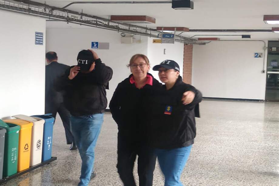 Ruby Corredor, de acuerdo a la Fiscalía, no pudo justificar la procedencia de los dineros con los que compró en un remate un apartamento por $1.600 millones. / Archivo El Espectador.
