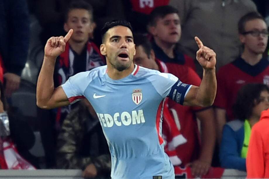 Radamel Falcao García, el máximo goleador de todas la ligas de Europa con 11 tantos en siete partidos. / AFP