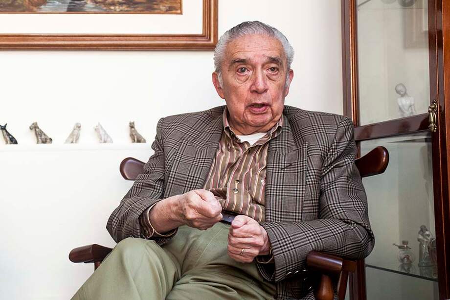 Amalia Díaz de Márquez y su esposo, Ismael Márquez . / Reinhard Dienes