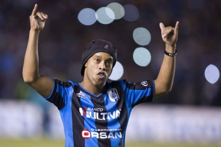 Presencia de Ronaldinho en México dispara precios de la boletería