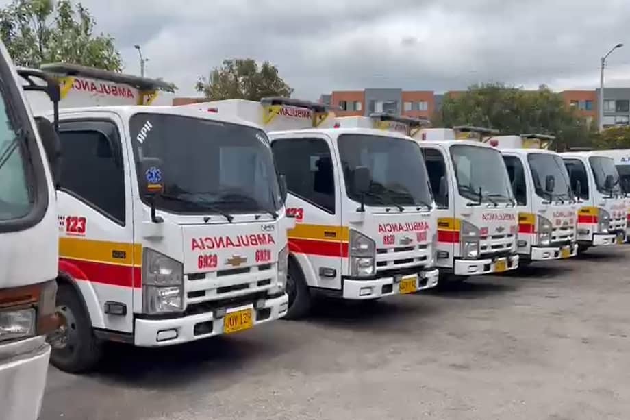 Un aproximado de 50 ambulancias dejaron de operar durante este jueves 2 de marzo en el Hospital El Tintal.