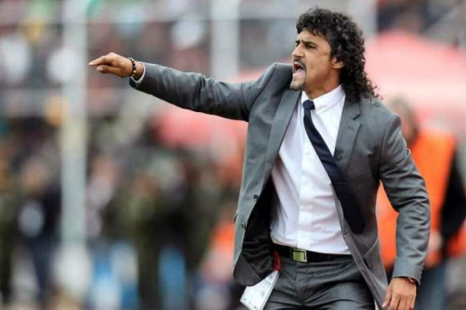 El entrenador aún no sabe si continuará en el Medellín. / Archivo