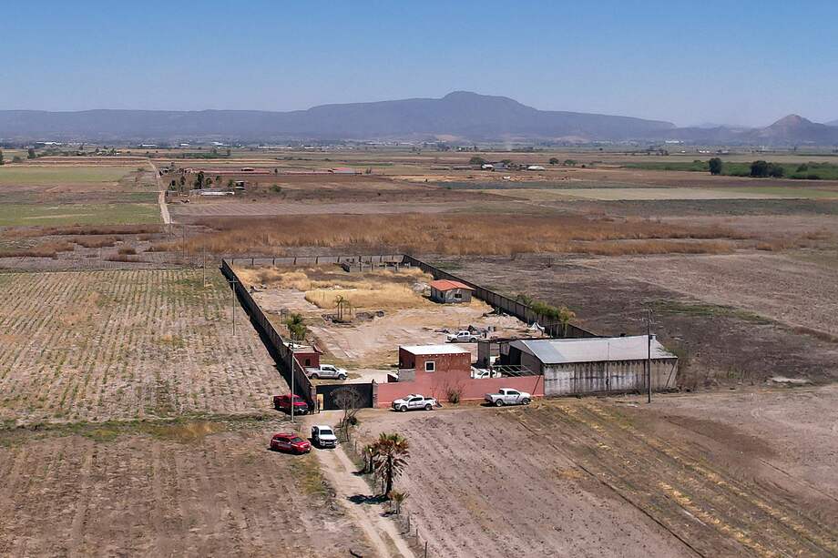 Fotografía aérea que muestra el Rancho Izaguirre, donde el pasado 5 de marzo el colectivo Guerreros Buscadores localizó un crematorio clandestino en el municipio de Teuchitlán, Jalisco (México).