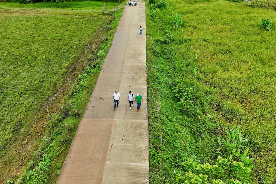 Vía El Cauchal-Sucre. Cada kilómetro costará cerca de COP 11.000 millones.