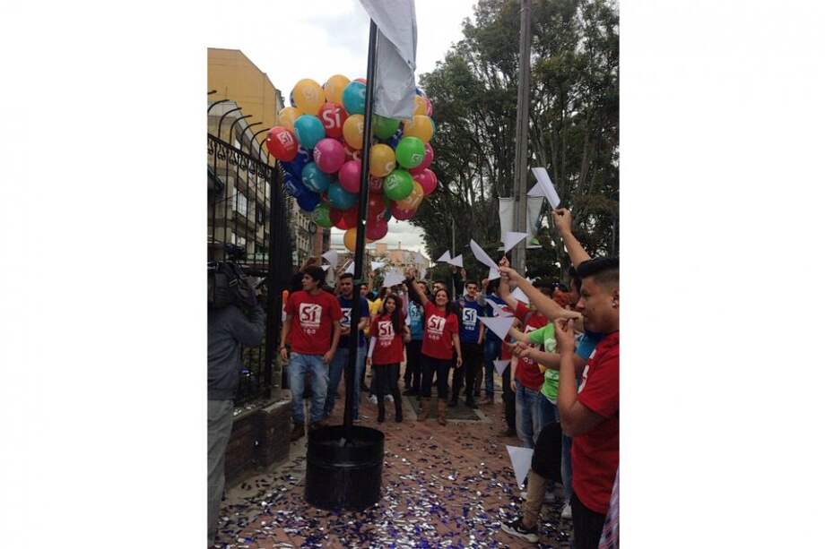 En el Partido Conservador reciben con campaña a favor del Sí a los negociadores de paz