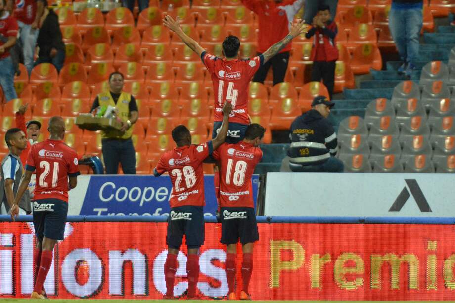 El goleador Germán Cano (14) fue el artífice de la clasificación del Medellín a semifinales de la Liga. / Luis Benavides