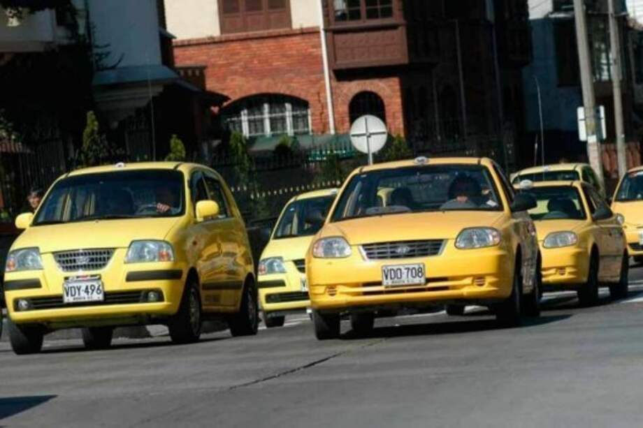 Taxis en Bogotá: gremio de $6 billones anuales