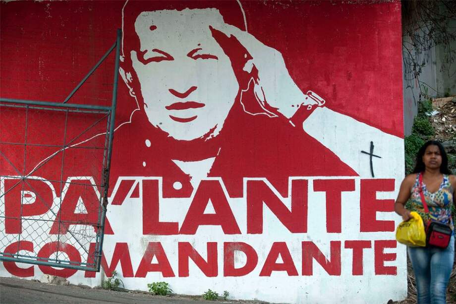 En Venezuela son miles los mensajes de apoyo al mandatario Chávez / AFP