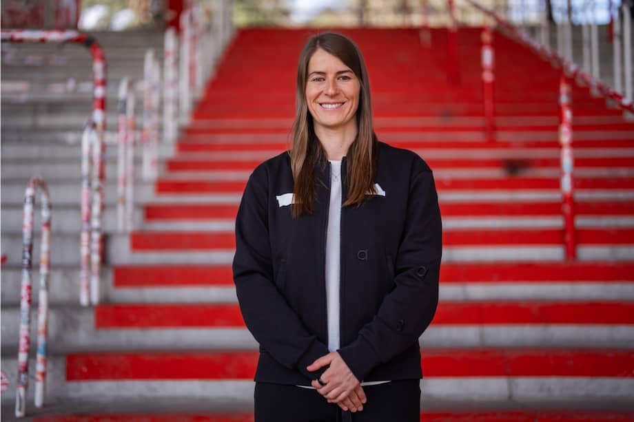 Marie-Louise Eta, entrenadora de Unión Berlín, equipo de la Bundesliga, la primera división de Alemania.