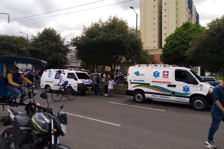 Reportan una persona fallecida en accidente vial en Avenida Cali con calle 152 A.