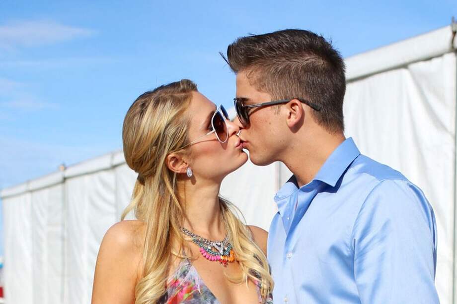 Paris Hilton y su novio River Viiperi