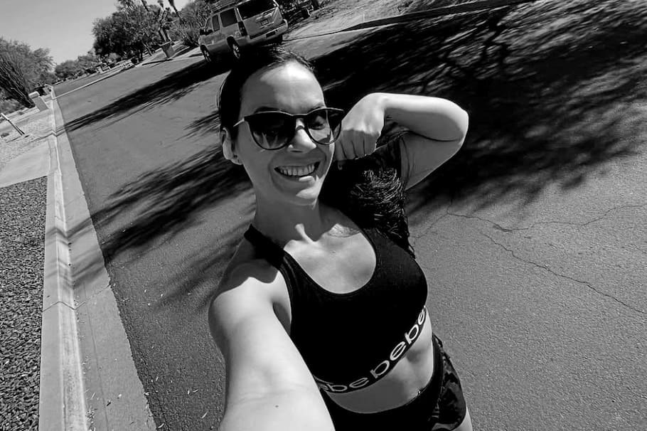 La reconocida creadora de contenido, Hannah Moody de 31 años, salió a hacer una ruta de senderismo en Arizona. Esto se sabe de su inesperada muerte.