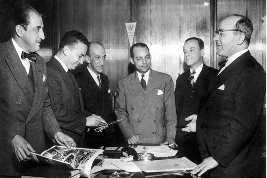 De izquierda a derecha: Manuel Coronado, Belisario Betancur, Guillermo Amaya, Alfredo Araújo Grau, Carlos Sardi y Luis Ignacio Andrade. Miembros de “el escuadrón suicida”. / Archivo particular