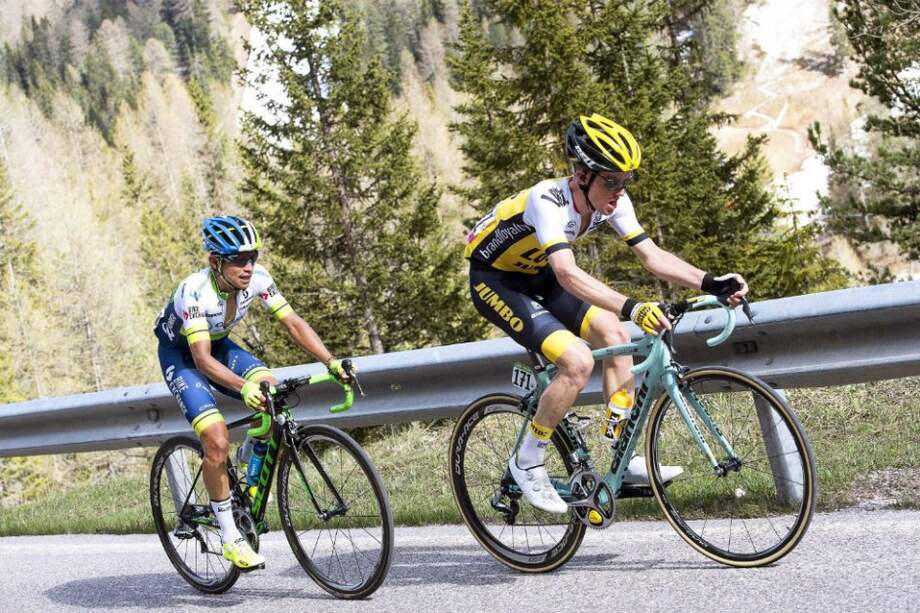 Esteban Chaves y Steven Kruisjwijk durante la etapa 14 del Giro de italia. Ambos son los favoritos al título. Foto: EFE