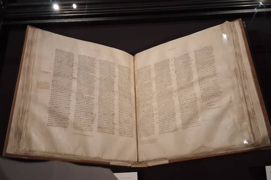 Códice Sinaítico, la copia más larga y antigua de la Biblia Griega.