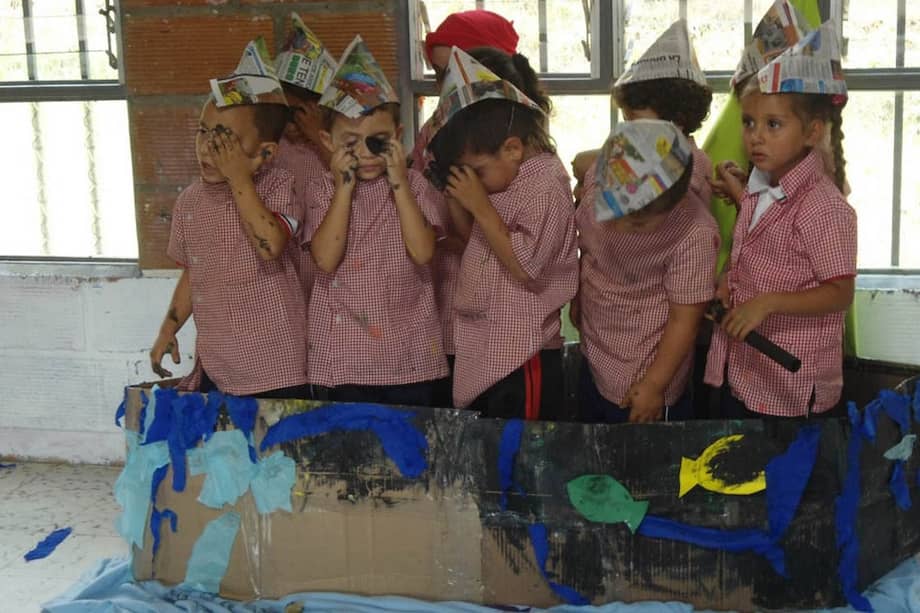 Con la jornada extendida un niño permanece ocho horas, en lugar de cuatro, en la escuela. /Colombia Aprende