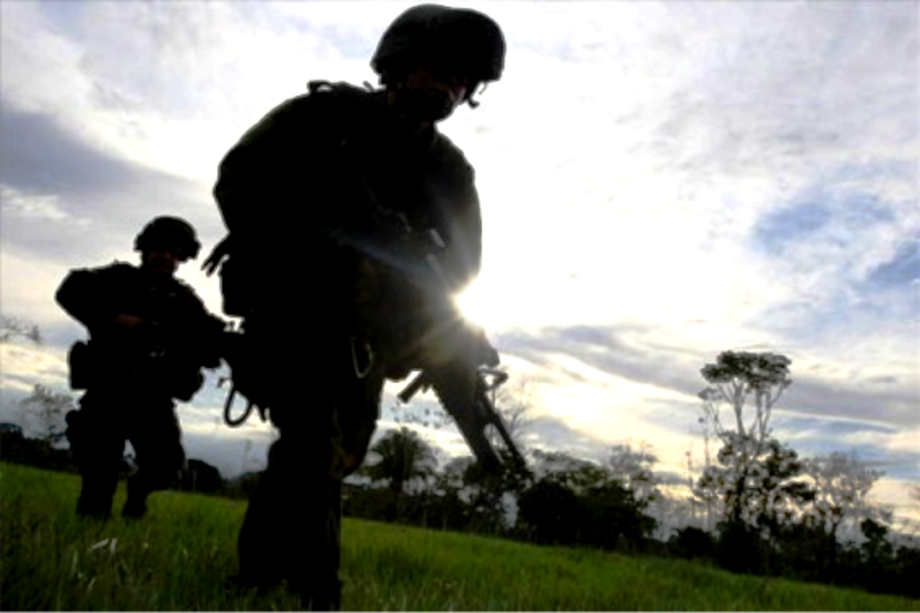 Mueren tres guerrilleros de las Farc en operación contra 'Pastor Alape'