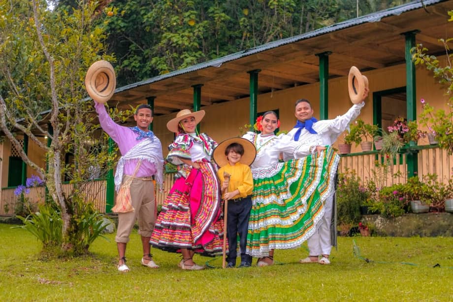 Del 17 de junio al 3 de julio se celebrará el 48 ° Festival Folclórico Colombiano en Ibagué y otros municipios del Tolima.