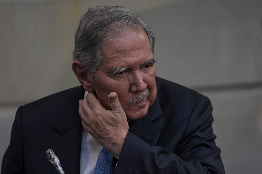 Guillermo Botero, saliente ministro de Defensa. / Mauricio Alvarado - El Espectador