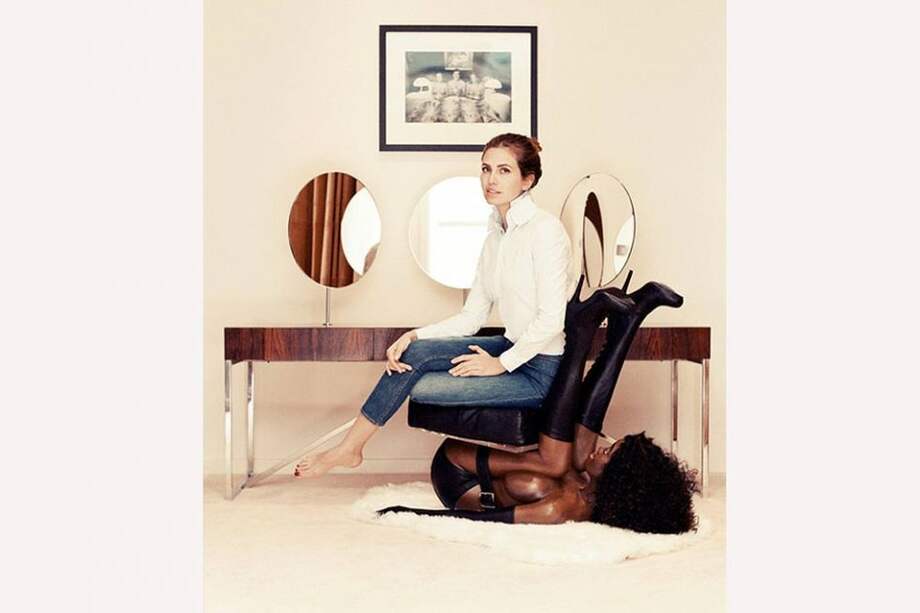 La polémica por foto racista de la novia del magnate ruso Roman Abramovich.