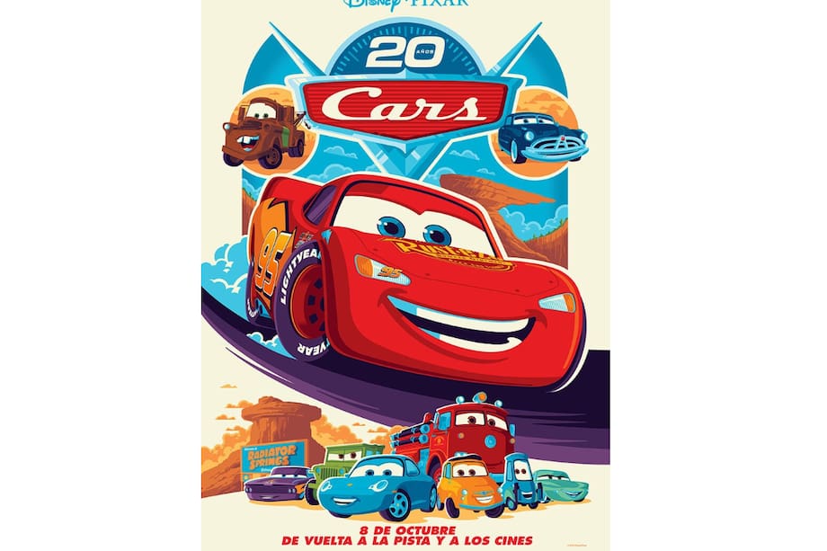 El afiche oficial del 20.º aniversario reúne a Rayo McQueen, Mate y otros personajes de Radiador Springs para anunciar el regreso de ‘Cars’ a los cines. La película se estrenó originalmente el 9 de junio de 2006.