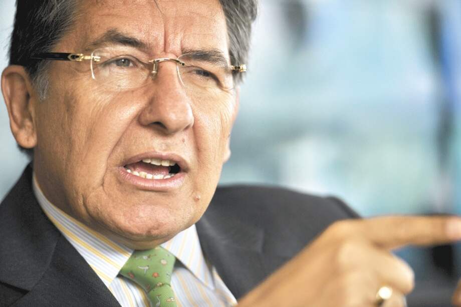 El fiscal general, Néstor Humberto Martínez, advirtió que los activos de las Farc podrían ser utilizados para la financiación de su partido político. / Andrés Torres